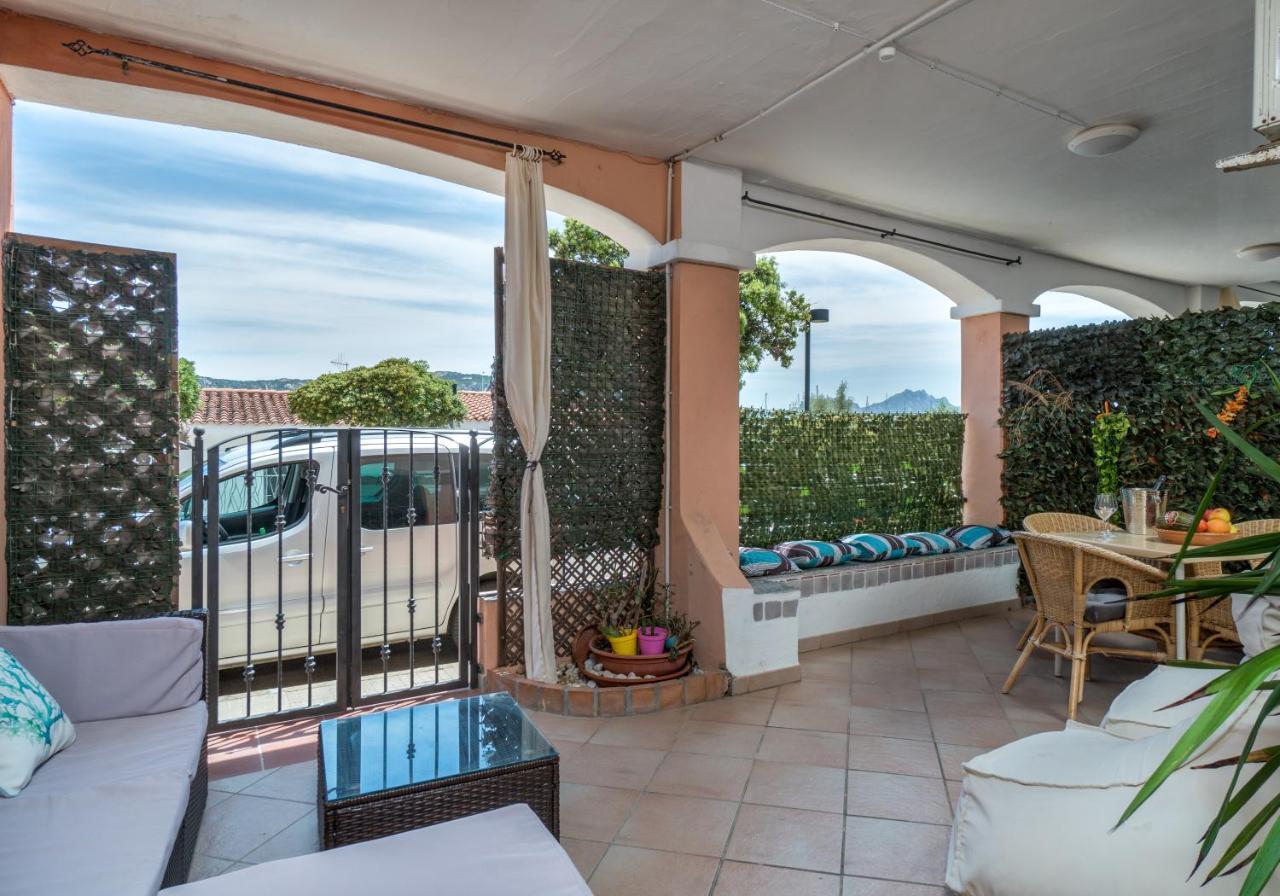 Sardinia Family Villas - Cannigione Beach Apartments Eksteriør bilde
