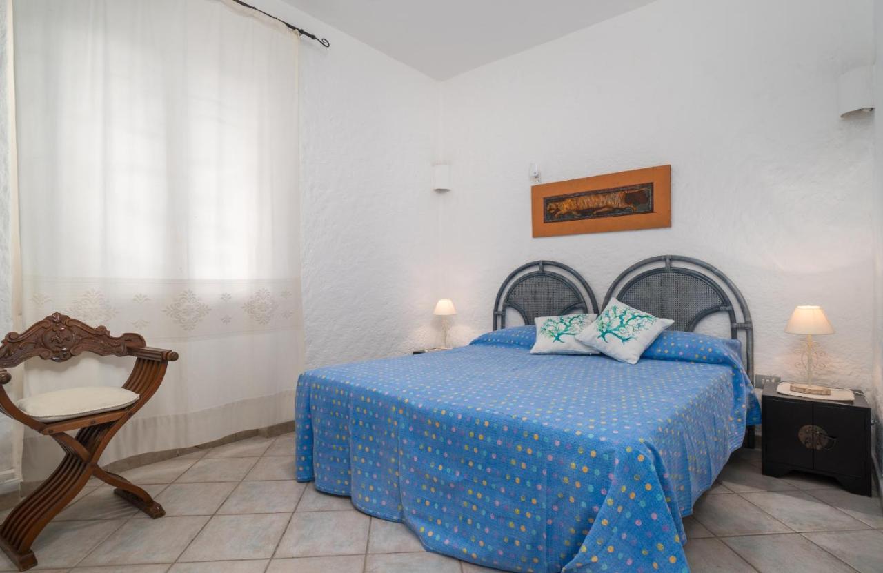 Sardinia Family Villas - Cannigione Beach Apartments Eksteriør bilde