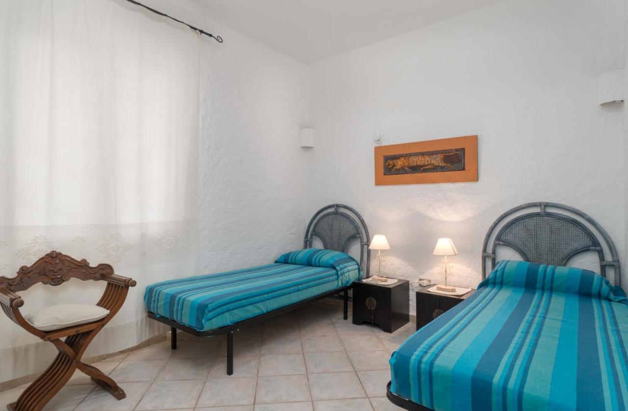 Sardinia Family Villas - Cannigione Beach Apartments Eksteriør bilde