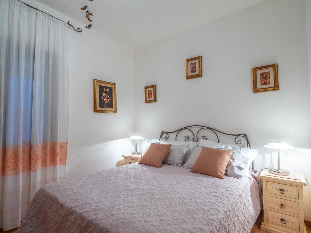 Sardinia Family Villas - Cannigione Beach Apartments Eksteriør bilde