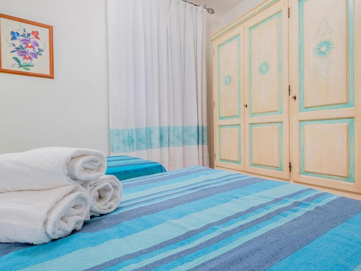 Sardinia Family Villas - Cannigione Beach Apartments Eksteriør bilde