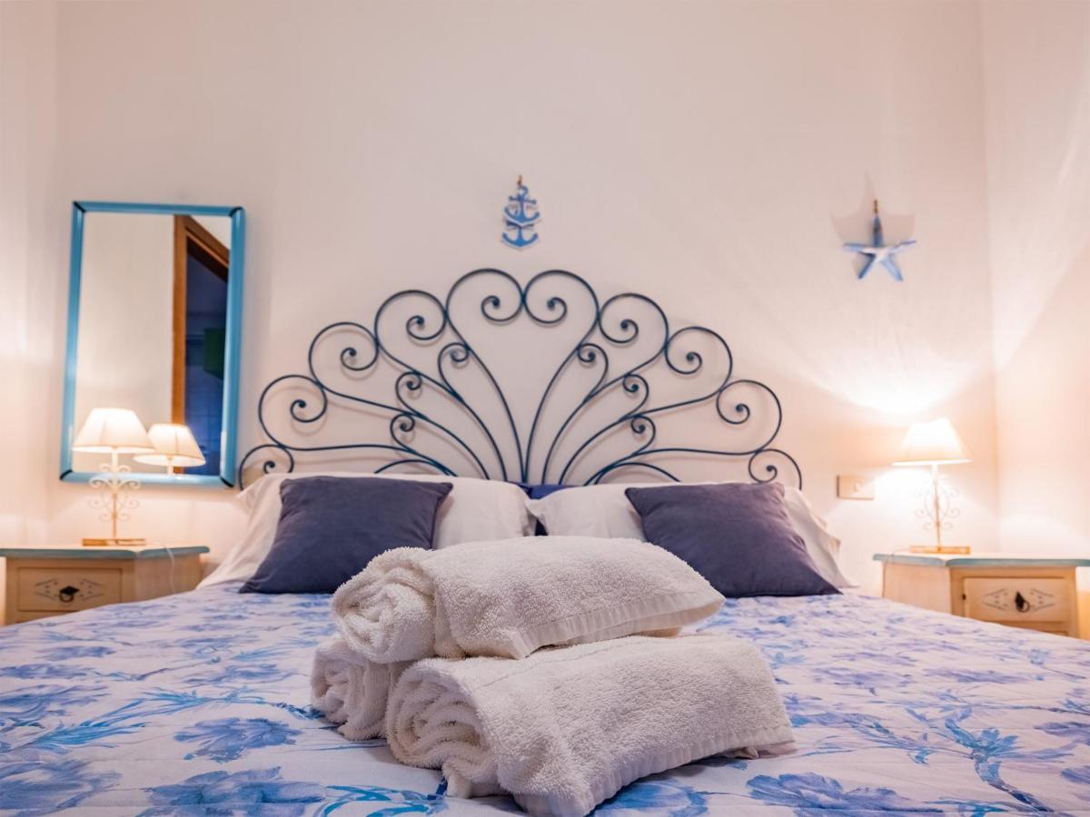 Sardinia Family Villas - Cannigione Beach Apartments Eksteriør bilde