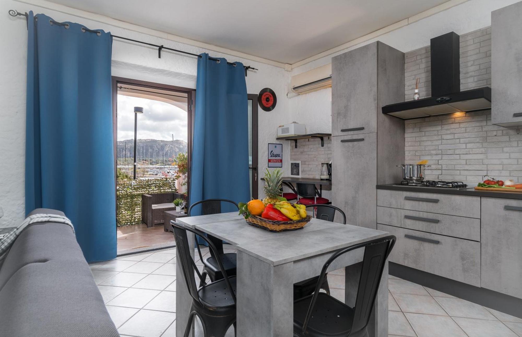 Sardinia Family Villas - Cannigione Beach Apartments Eksteriør bilde